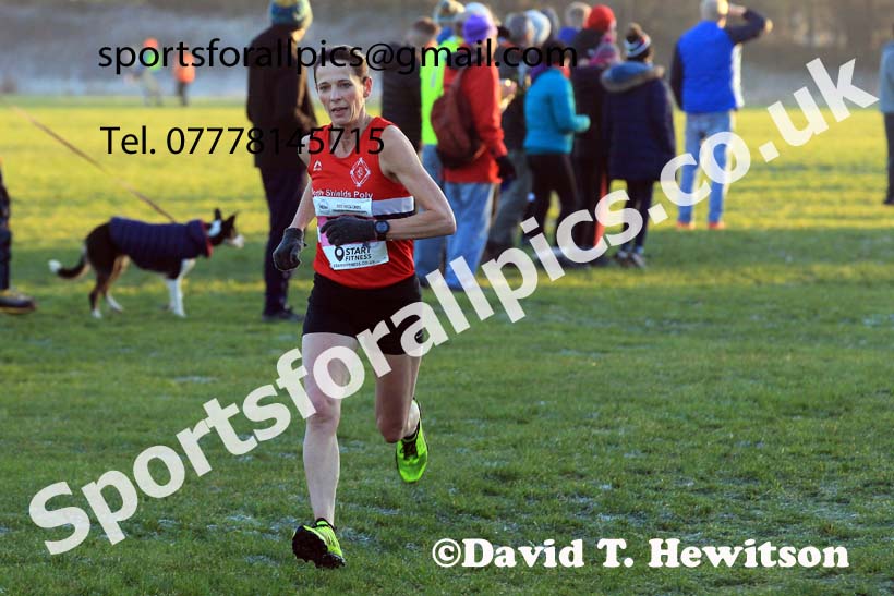 Senior womens 2022 North Eastern Cross Country Champs., Temple Park, South Shields.  Photo: David T. Hewitson/Sports for All Pics
